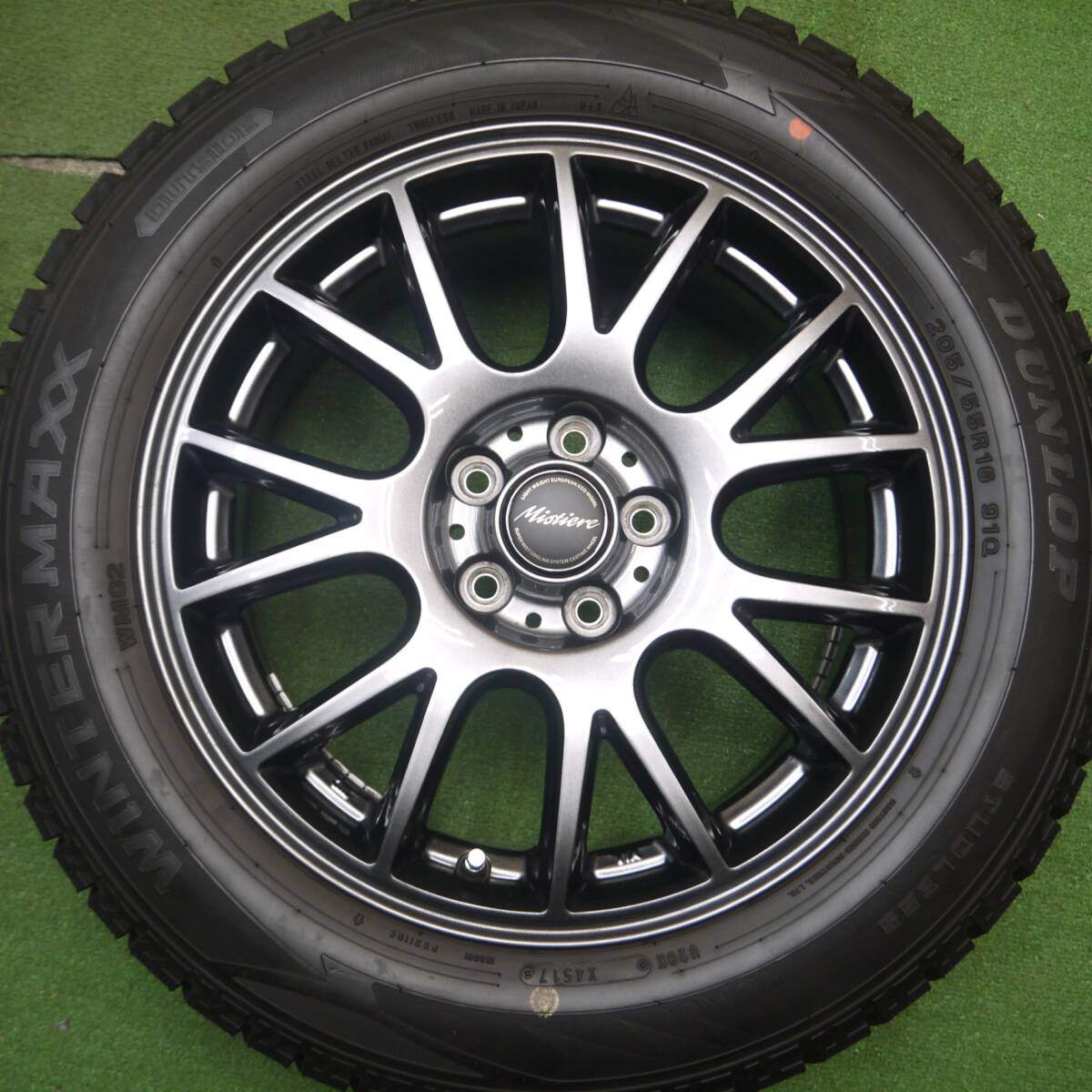 バリ溝!キレイ!9.5分以上★86 BRZ 等 205/55R16 スタッドレス ダンロップ ウインターマックス WM02 Mistiere ミスティーレ 16インチ PCD100/5H★5021712Hス