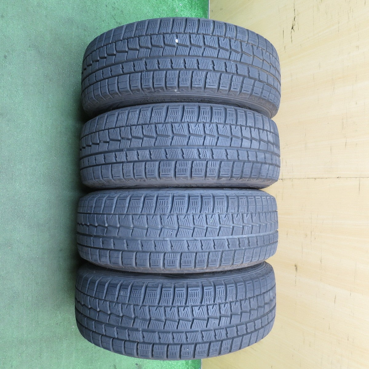バリ溝!9.5分★ワーゲン 等 AGA TARGA Nebel 205/55R16 スタッドレス ダンロップ ウインターマックス WM01 16インチ ネーベル PCD112/5H★5091001NJス