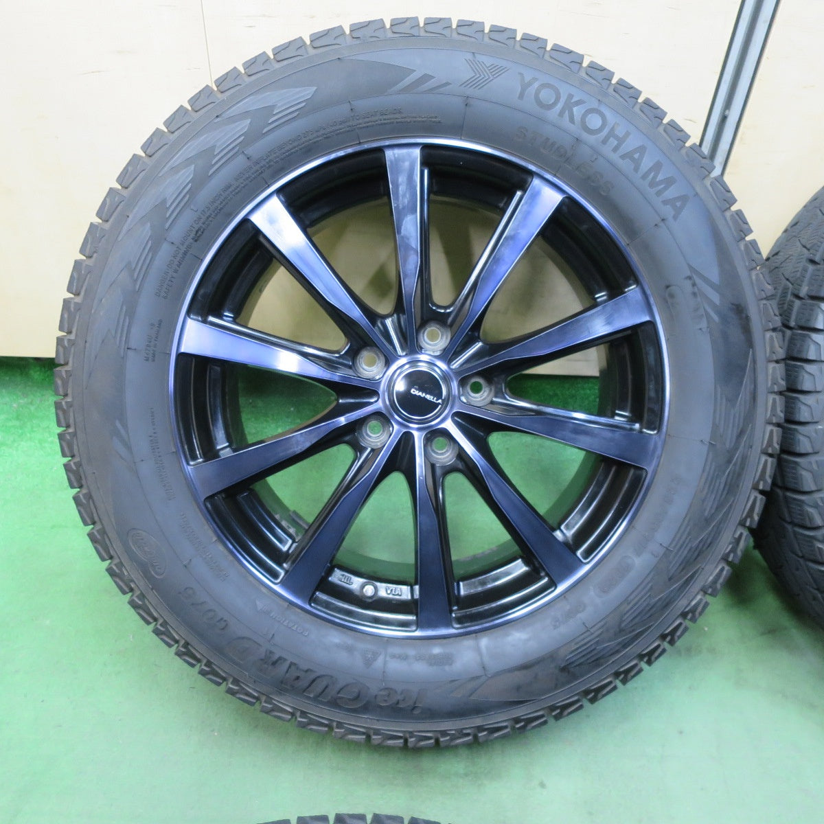 バリ溝!22年!キレイ!9分★スタッドレス 225/65R17 ヨコハマ アイスガード G075 DIANELLA ディアネラ 17インチ PCD114.3/5H★5090301TTス