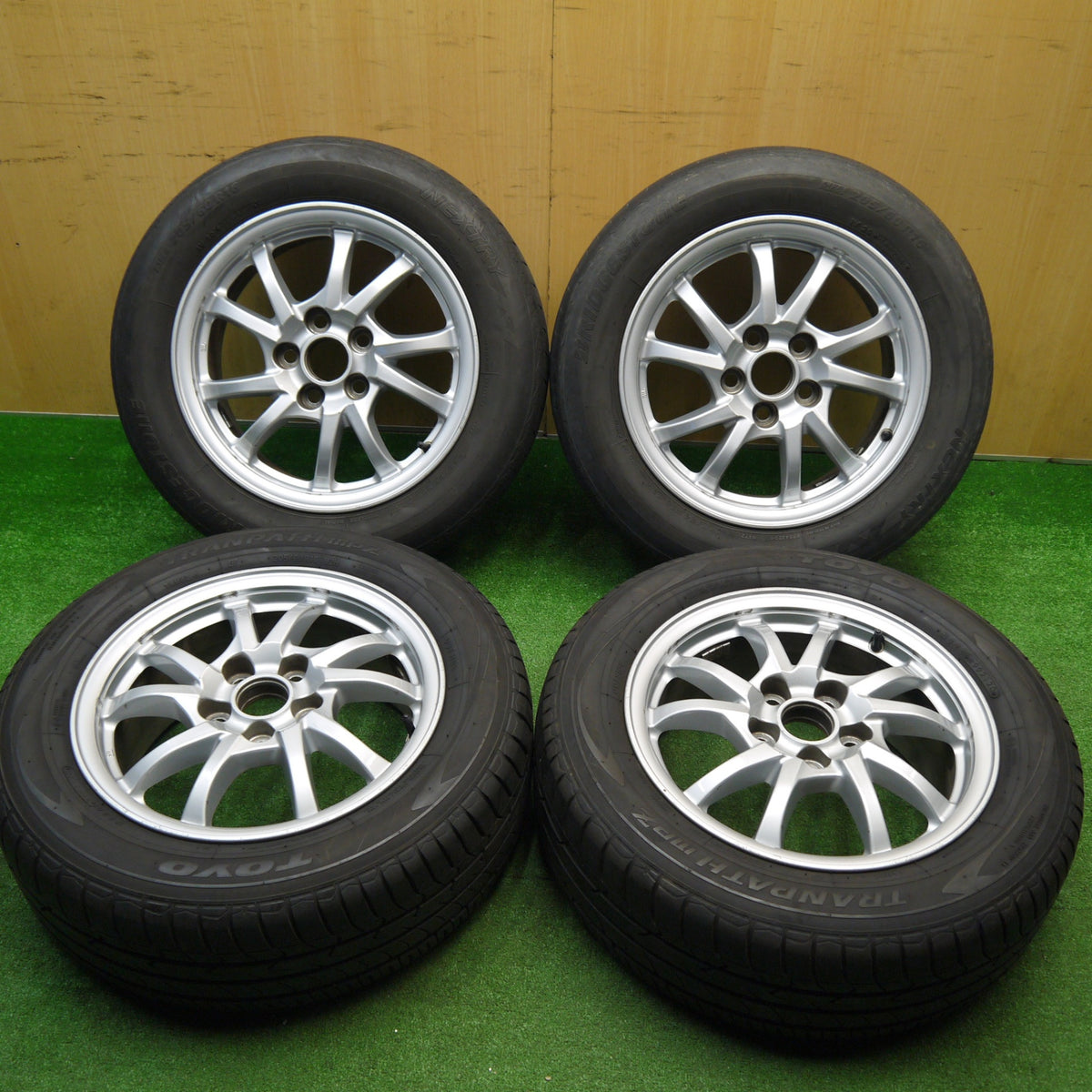 バリ溝!9.5分★トヨタ プリウス α 純正 205/60R16 ブリヂストン ネクストリー エコピア トーヨー トランパス MPZ 16インチ PCD114.3/5H★5110505Hノ