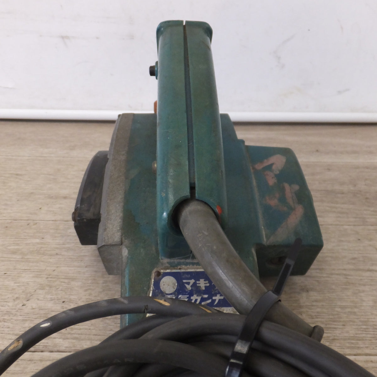 ★マキタ makita 電気カンナ 1900B 100V~ 6A 50-60Hz 580W 15000/min.★