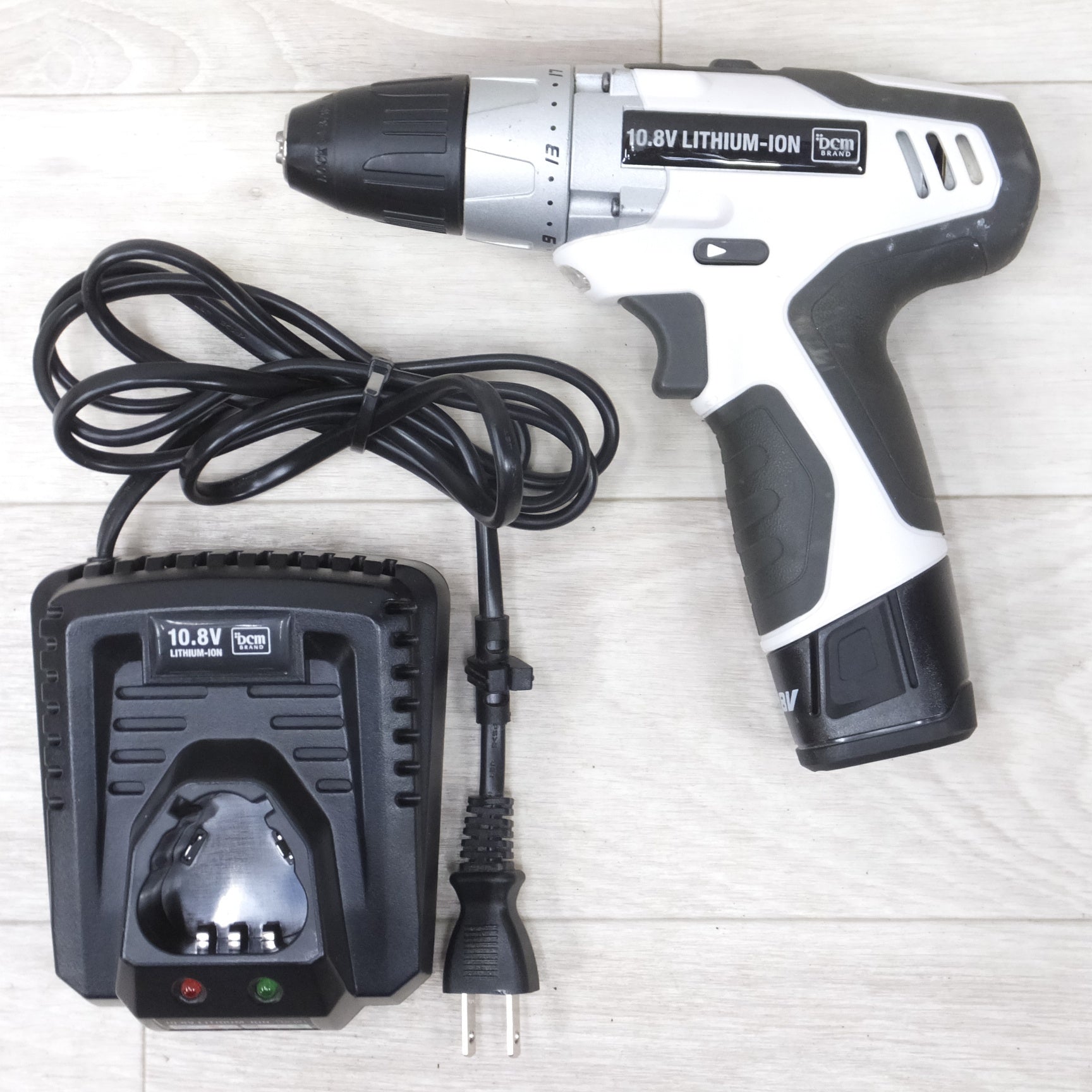 中古品 □ DCM ドリルドライバー T-DD108V □ B □ ITH0DVC65A18 DCM BRAND DCM 充電式ドリルドライバー ホンタイノミT-DD108V : MAXZEN