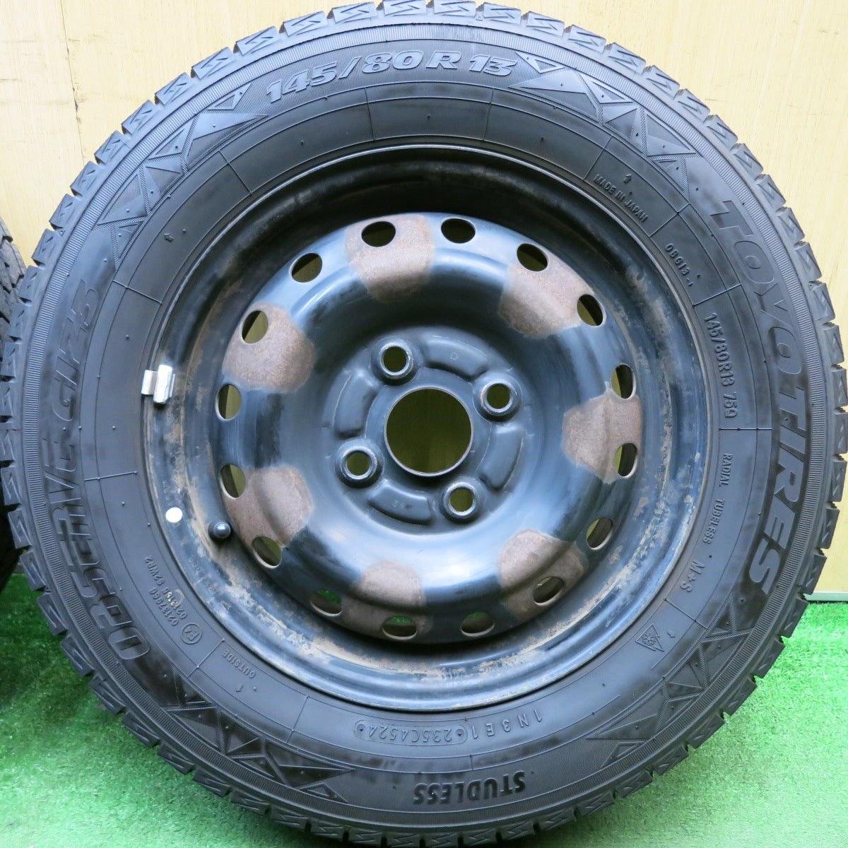 バリ溝!24年!9分★スタッドレス 145/80R13 トーヨー オブザーブ GIZ3 スチール ホイール 13インチ PCD100/4H★5092705HAス