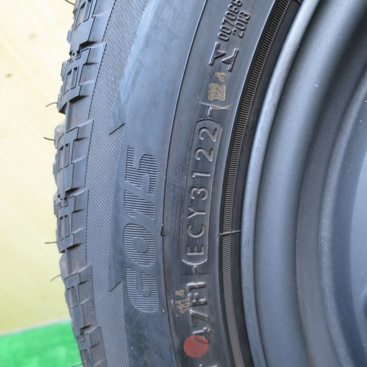 バリ溝 綺麗 9.5分 1本★DEAN COLORADO 215/60R16 ヨコハマ A/T G015 ディーン コロラド PCD112 120/5H マルチ★5031102Hノ