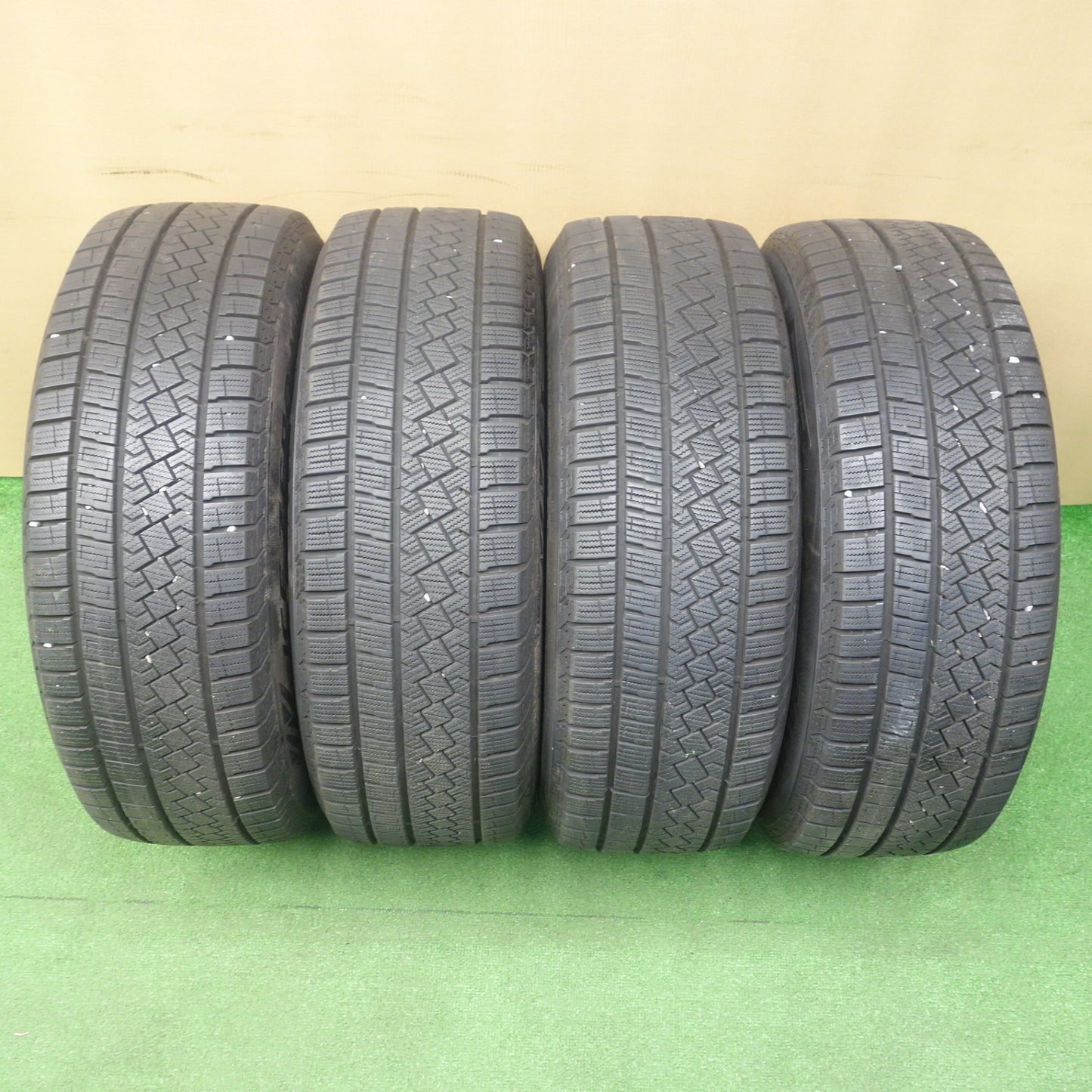 バリ溝!22年!キレイ!9.5分以上★レガシィ 等 205/60R16 スタッドレス ピレリ アイスゼロ アシンメトリコ SPORT ABELIA スポルト アベリア 16インチ PCD100/5H★6032303KTス
