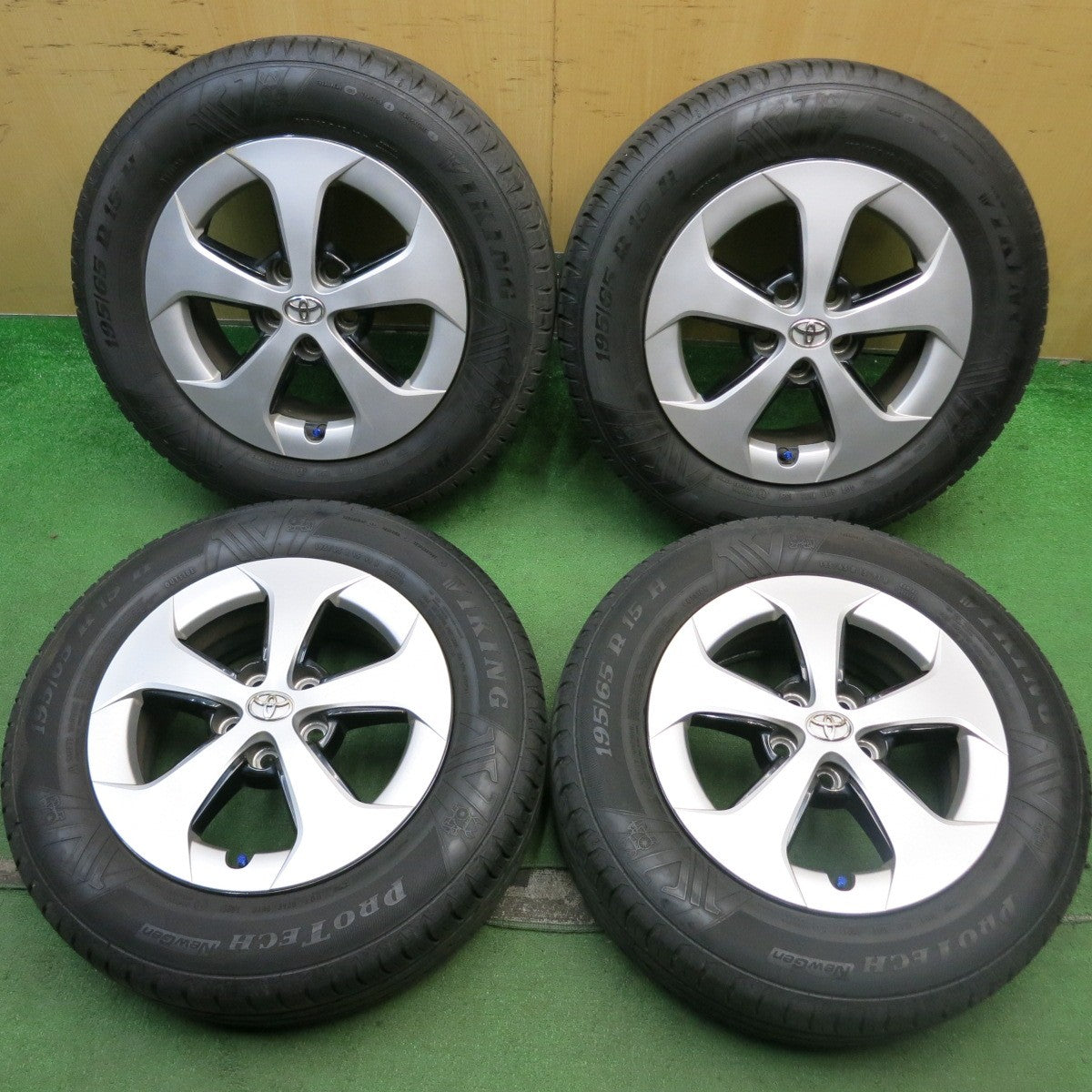 キレイ!21年★トヨタ 30系 プリウス 純正 195/65R15 バイキング PROTECH NewGen 15インチ PCD100/5H★5070102HAノ