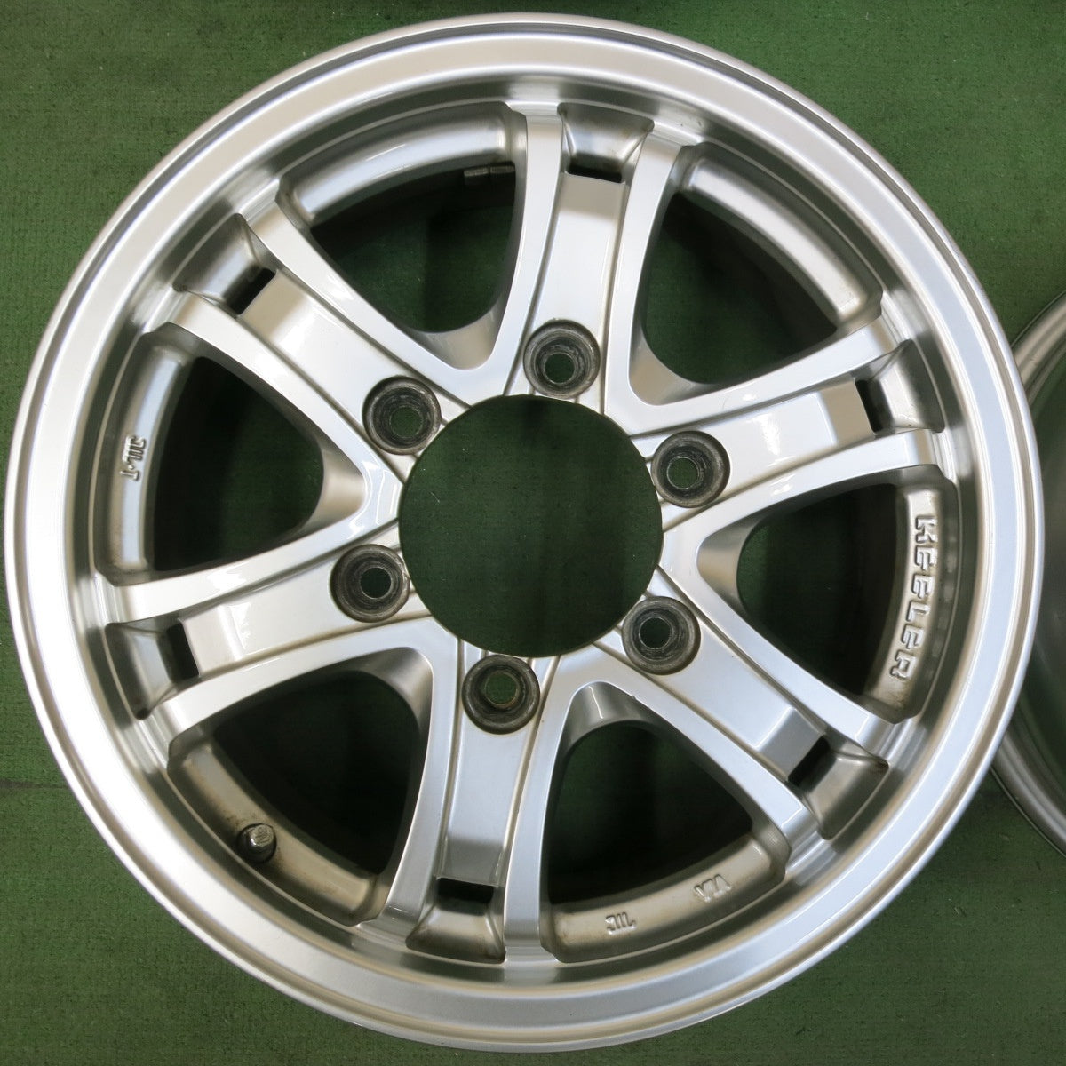 キレイ★KEELER weds 15インチ キーラー ウェッズ 15×5.5J PCD139.7/6H★5071808SYホ
