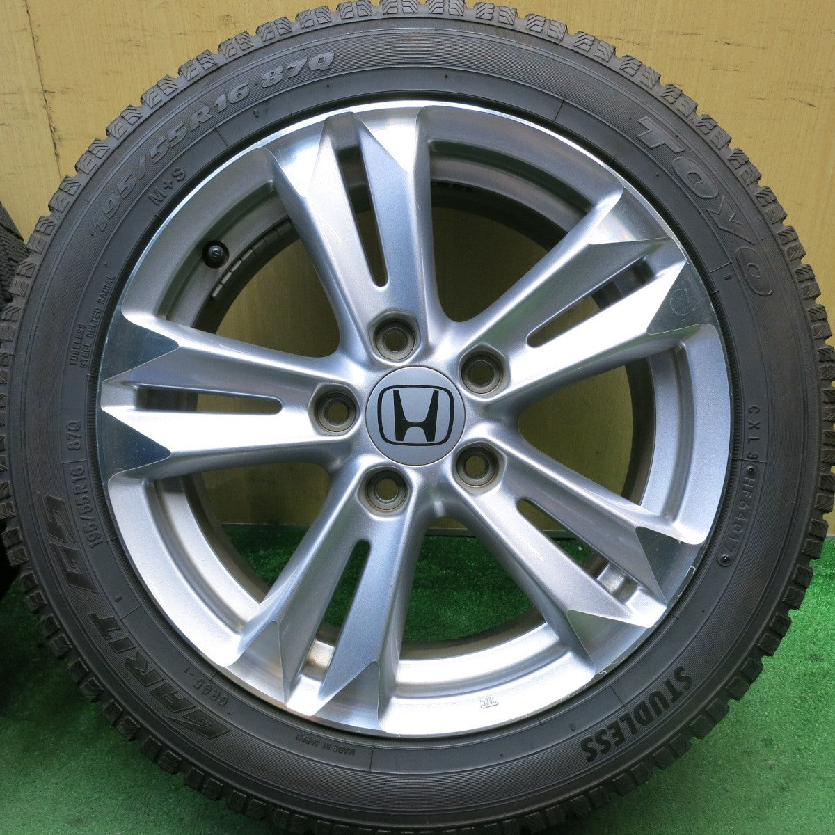 バリ溝!9.5分★ホンダ CR-Z 純正 195/55R16 スタッドレス トーヨー ガリット G5 16インチ CRZ PCD114.3/5H★5070602HAス