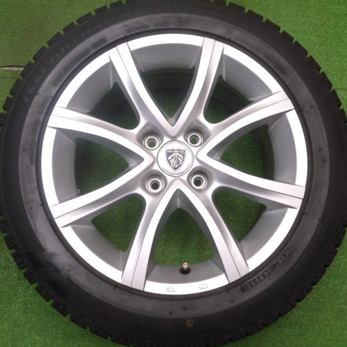バリ溝!23年!キレイ!9.5分★プジョー 等 MAK アンチバス 205/55R16 スタッドレス ブリヂストン アイスパートナー2 16インチ PCD108/4H★4122304Hス