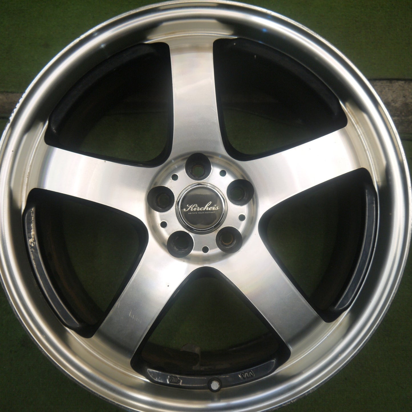 4本価格★プリウス 等 Kircheis キルヒアイス 18インチ ホイール 18×8J PCD100/5H★5090503Hホ