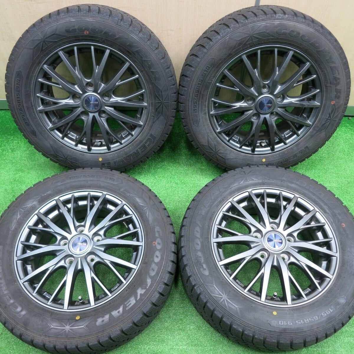 キレイ★スタッドレス 195/65R15 グッドイヤー アイスナビ6 ravrion RM01 ラブリオン PCD114.3/5H★4092204NJス
