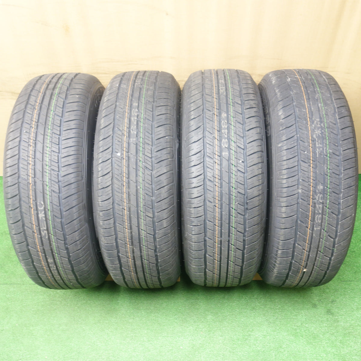 新車外し!25年★265/65R18 ダンロップ AT23 グラントレック タイヤ 18インチ ランクル 250 300 プラド レクサス GX LX 等★6012403KTノタ