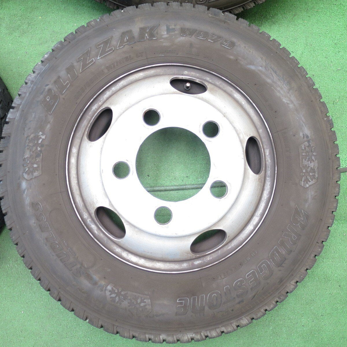 4本★トラック タイヤ 205/85R16 117/115L スタッドレス ブリヂストン W979 TOPY スチール 115-8C PCD208/5H★4050402クス