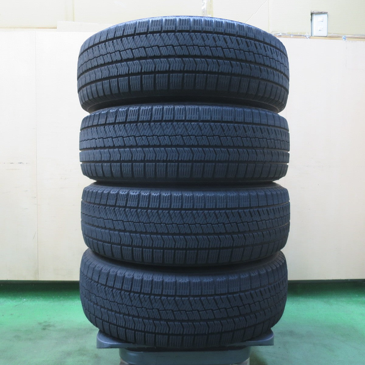 4本価格★プリウス 等 195/65R15 スタッドレス ブリヂストン ブリザック VRX2 E spider 社外 アルミ 15インチ PCD100/5H★6021707イス