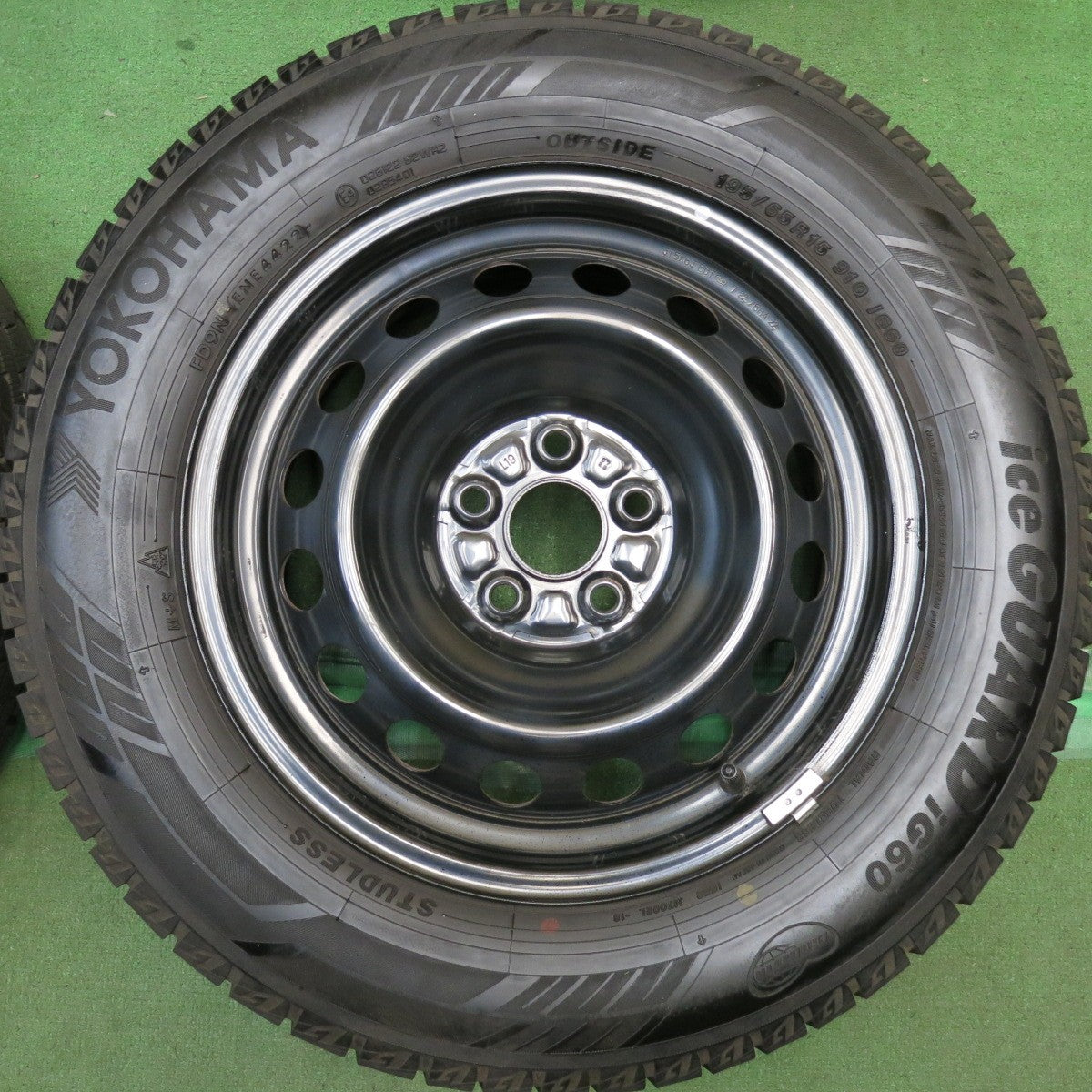 バリ溝!24年!9.5分以上◎プリウス 等 195/65R15 スタッドレス ヨコハマ アイスガード iG60 スチール ホイール 15インチ PCD100/5H◎6101004HAス