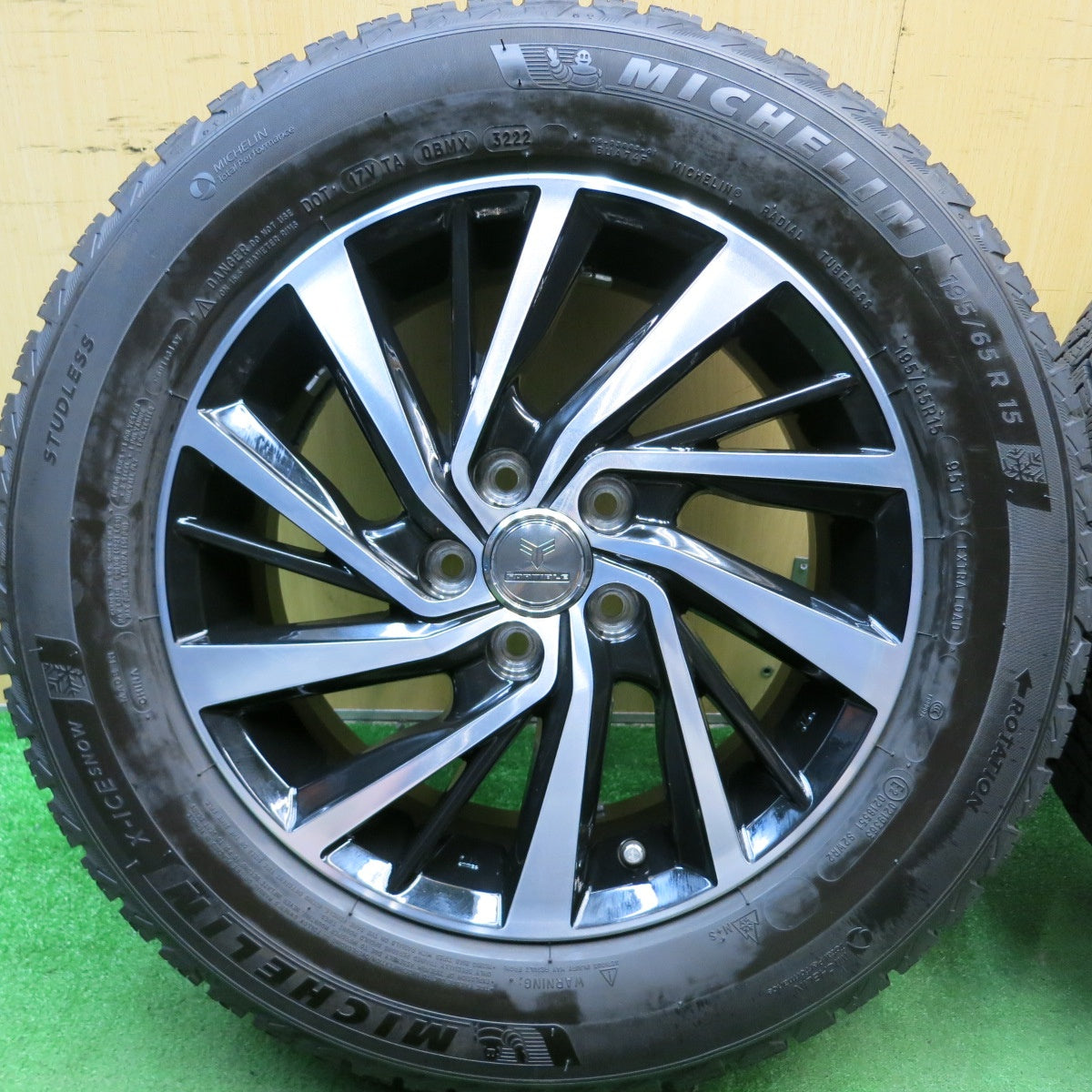 バリ溝!22年!キレイ!ほぼ10分★プリウス 等 195/65R15 スタッドレス ミシュラン X-ICE SNOW FORTIBLE BM2 フォーティブル 15インチ PCD100/5H★5070504HAス