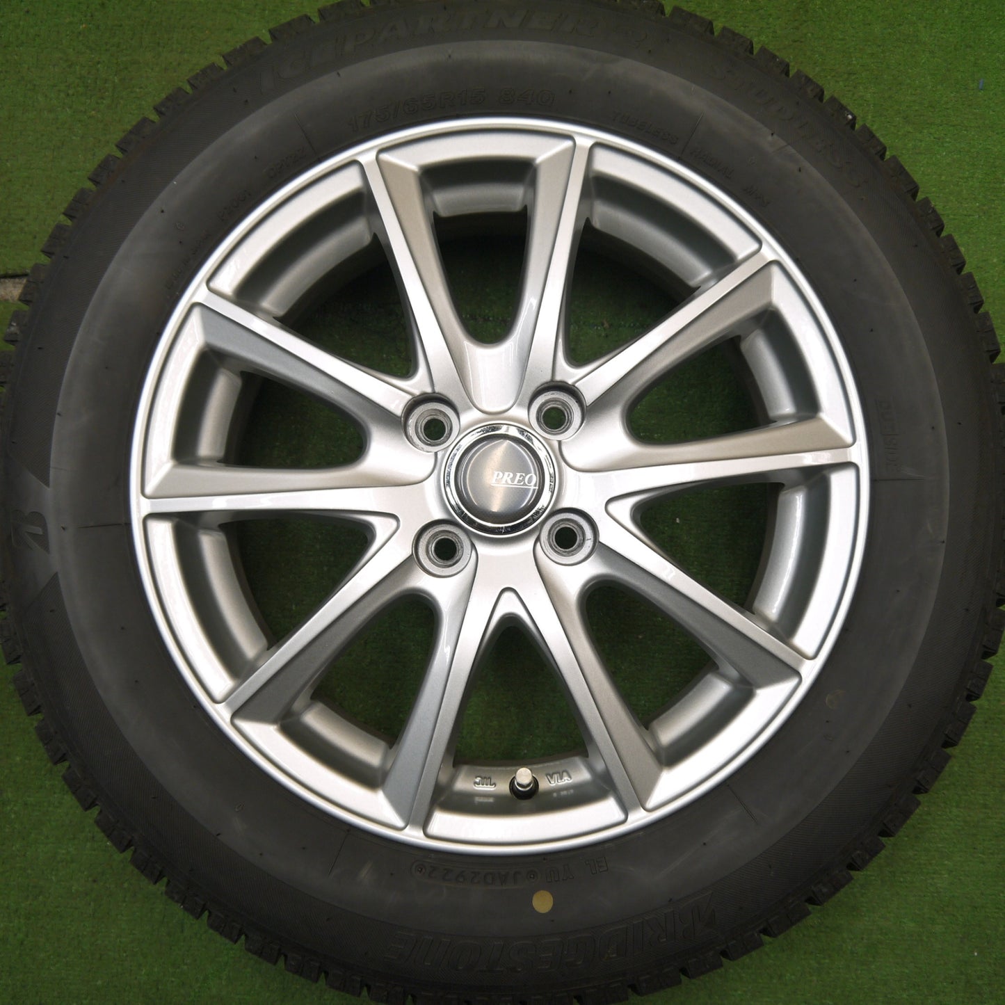 バリ溝!22年!キレイ!9分★スタッドレス 175/65R15 ブリヂストン アイスパートナー2 PREO プレオ 15インチ PCD100/4H★5050202Hス