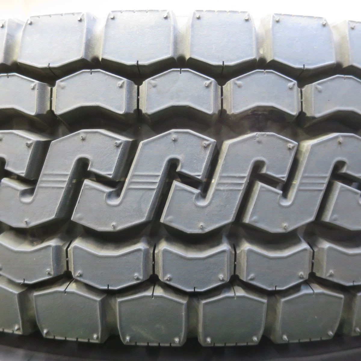 新車外し!25年!6本★トラック タイヤ 205/85R16 117/115N ブリヂストン エコピア M812 ミックス オールシーズン 16インチ★6071405イスタ