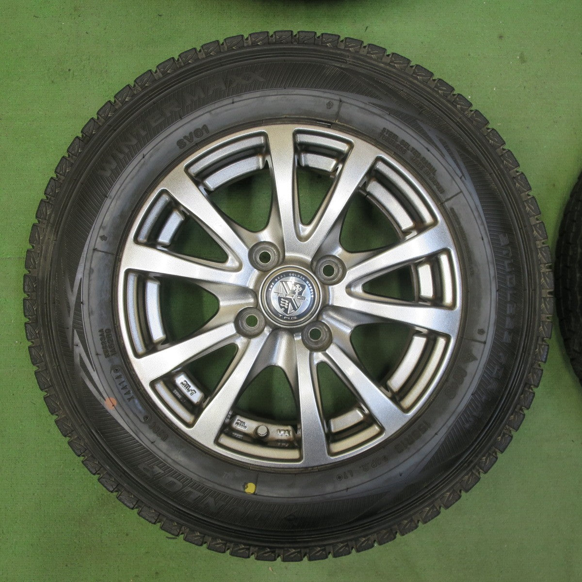 バリ溝!キレイ!9.5分以上★スタッドレス 155R13 6PR ダンロップ ウインターマックス SV01 T.R.G. TRG 13インチ PCD100/4H★5080101TTス