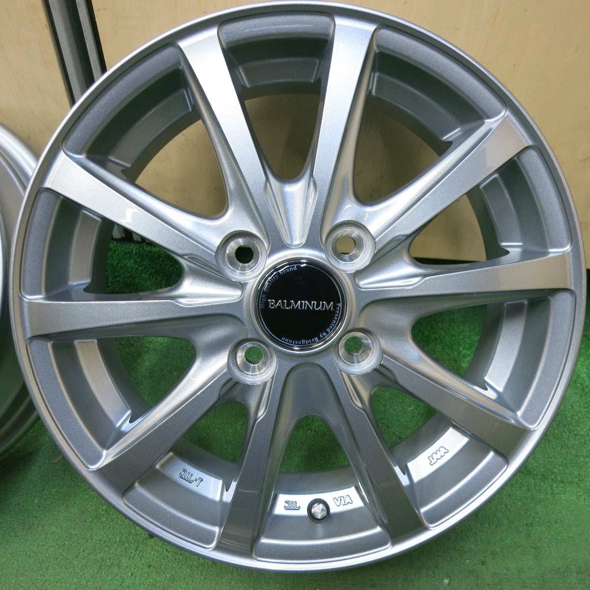 未使用★BALMINUM LS10 バルミナ 14インチ ホイール 14×4.5J PCD100/4H★5061909SYホ