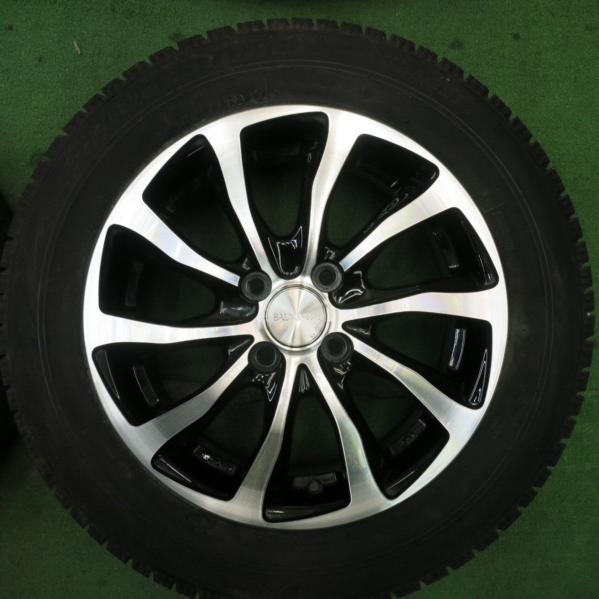 バリ溝!8.5分★スタッドレス 175/65R15 ブリヂストン ブリザック VRX BALMINUM バルミナ 15インチ PCD100/4H★5052002TNス