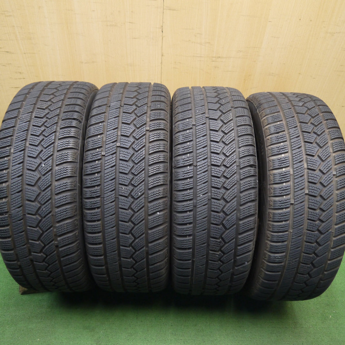 バリ溝!9.5分◎ベンツ 等 225/45R17 スタッドレス ハイフライ Win-turi 212 社外 アルミ 17インチ PCD112/5H◎6090902Hス