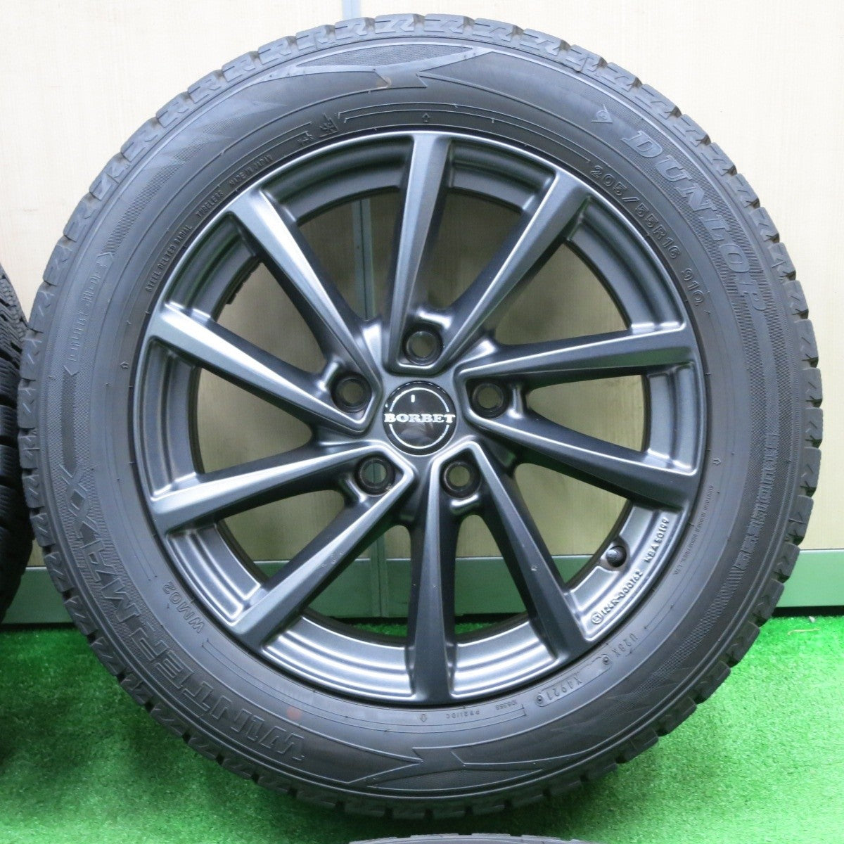 バリ溝 21年 キレイ 9.5分★ワーゲン等 BORBET タイプV 205/55R16 スタッドレス ダンロップ WM02 PCD112/5H★4102802NJス