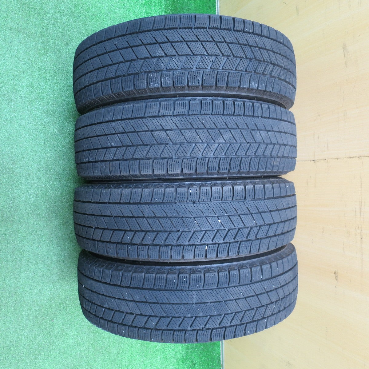 バリ溝!22年!キレイ!9分★スタッドレス 165/65R14 ブリヂストン ブリザック VRX3 Kashina V1 カシーナ 14インチ ハスラー ソリオ 等 PCD100/4H★5110407NJス