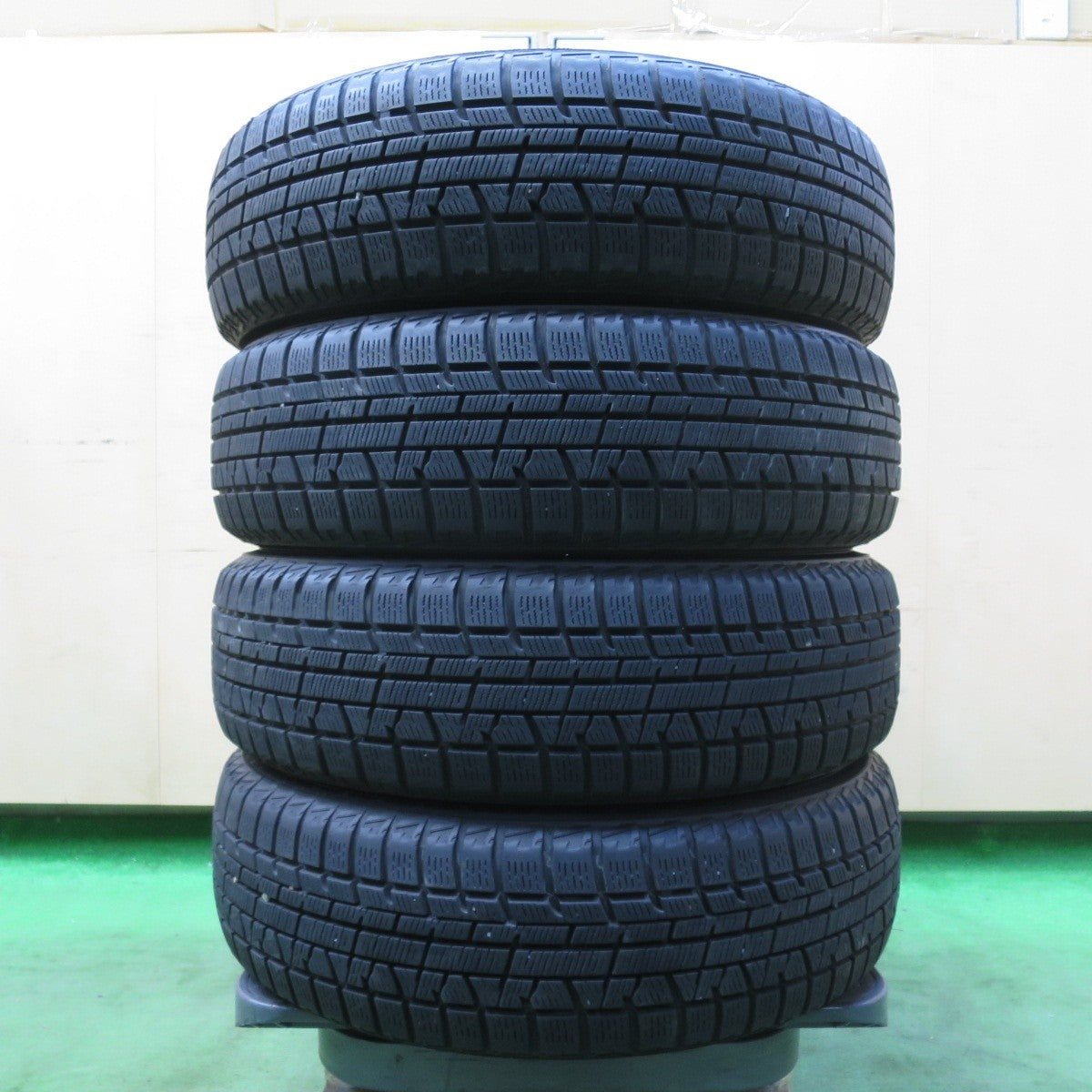 バリ溝!9分★スタッドレス 155/65R14 ヨコハマ アイスガード iG50 プラス 社外 アルミ 14インチ PCD100/4H★5022712イス