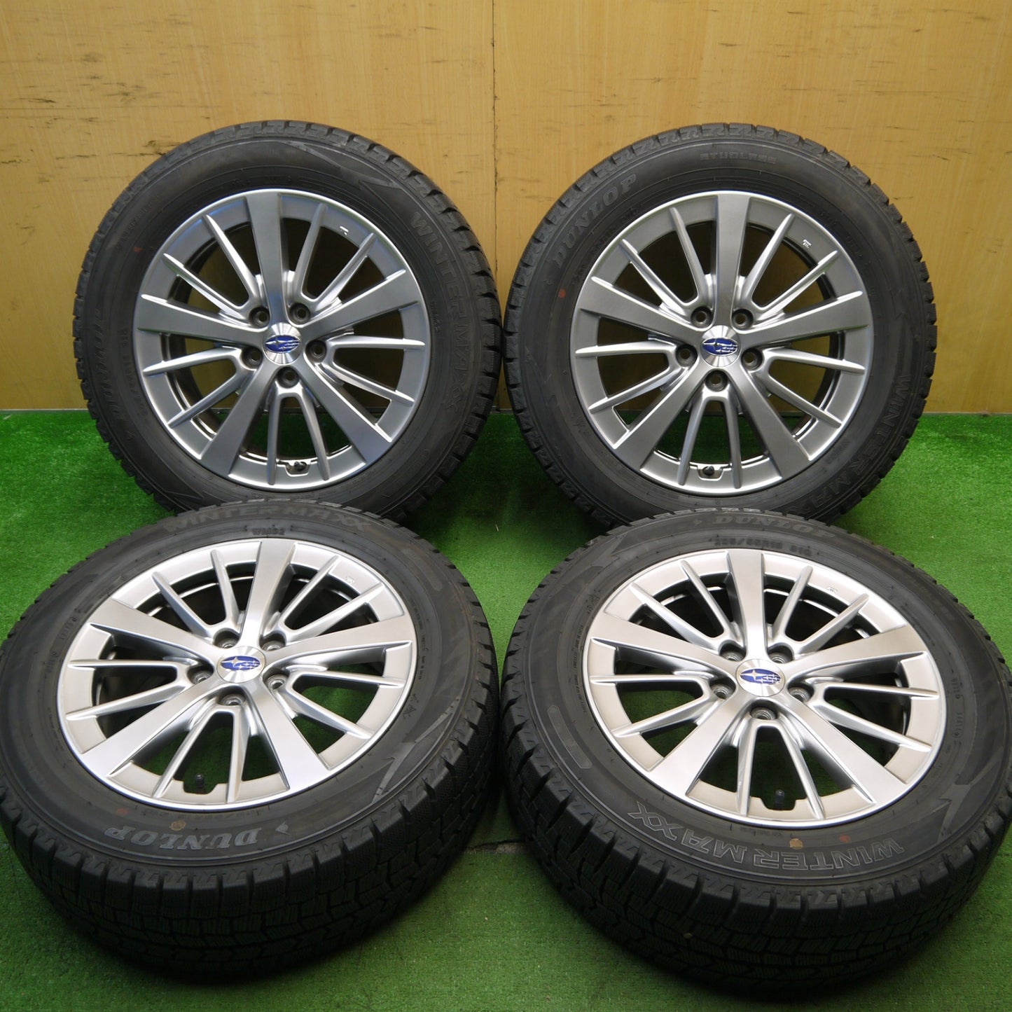 バリ溝!キレイ!9.5分★スバル インプレッサ 純正 205/55R16 スタッドレス ダンロップ ウインターマックス WM02 16インチ PCD100/5H★5042503Hス