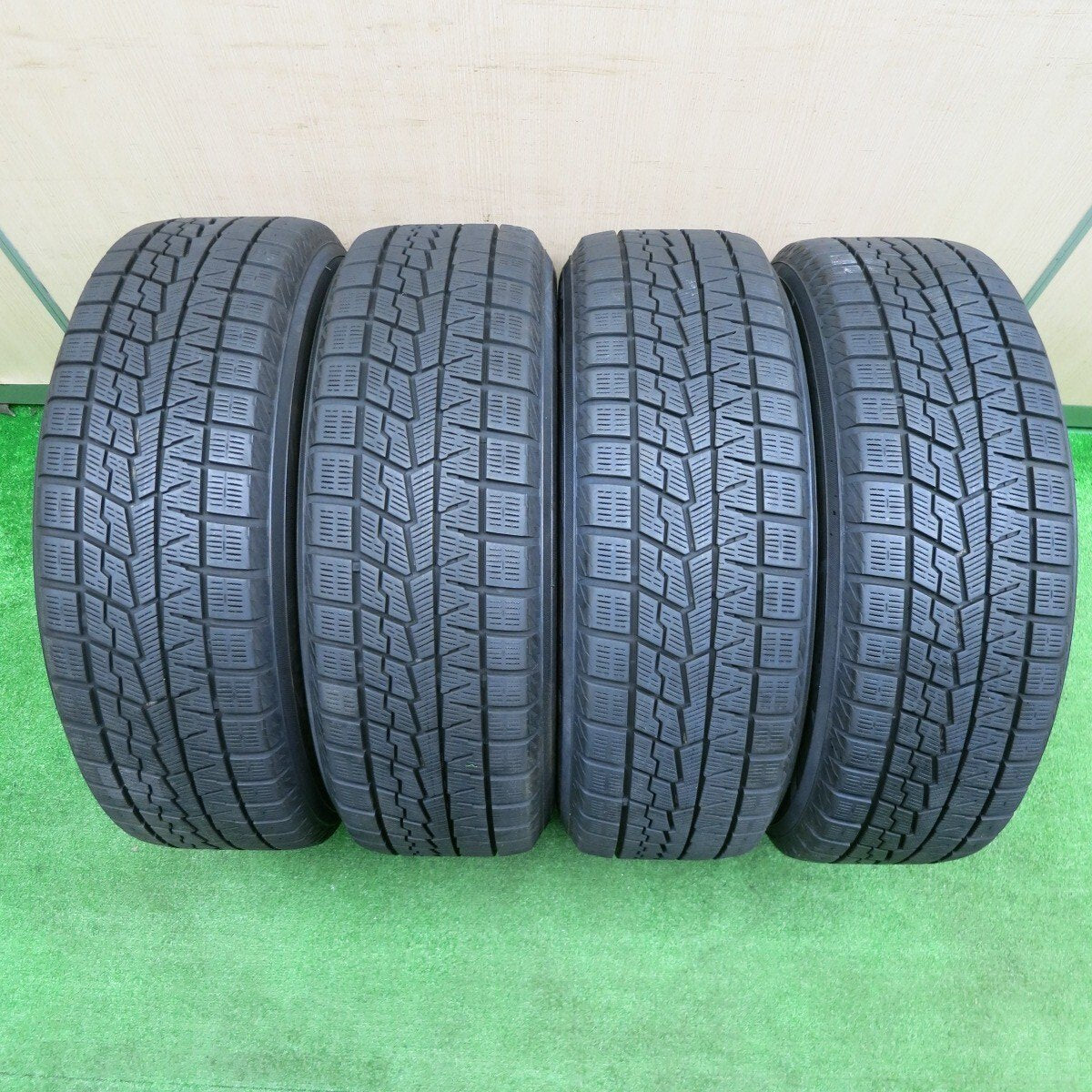バリ溝!21年!キレイ!9.5分★スタッドレス 205/60R16 ヨコハマ アイスガード iG70 TOPRUN トップラン 16インチ PCD114.3/5H★4110902NJス