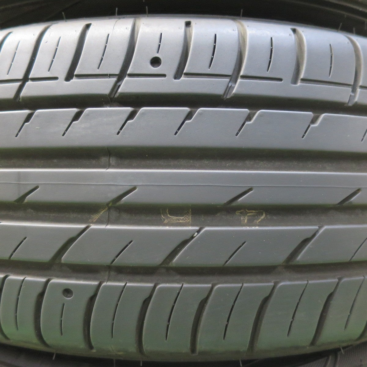 バリ溝!24年!9.5分★225/65R17 ファルケン ZIEX ZE914 VENES TREAD ヴェネス トレッド 17インチ PCD114.3/5H★5042605イノ