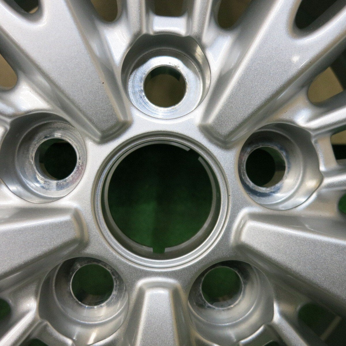 新車外し★トヨタ 40系 アルファード Z グレード 純正 ホイール 17インチ 17×6.5J PCD120/5H★5021908SYホ
