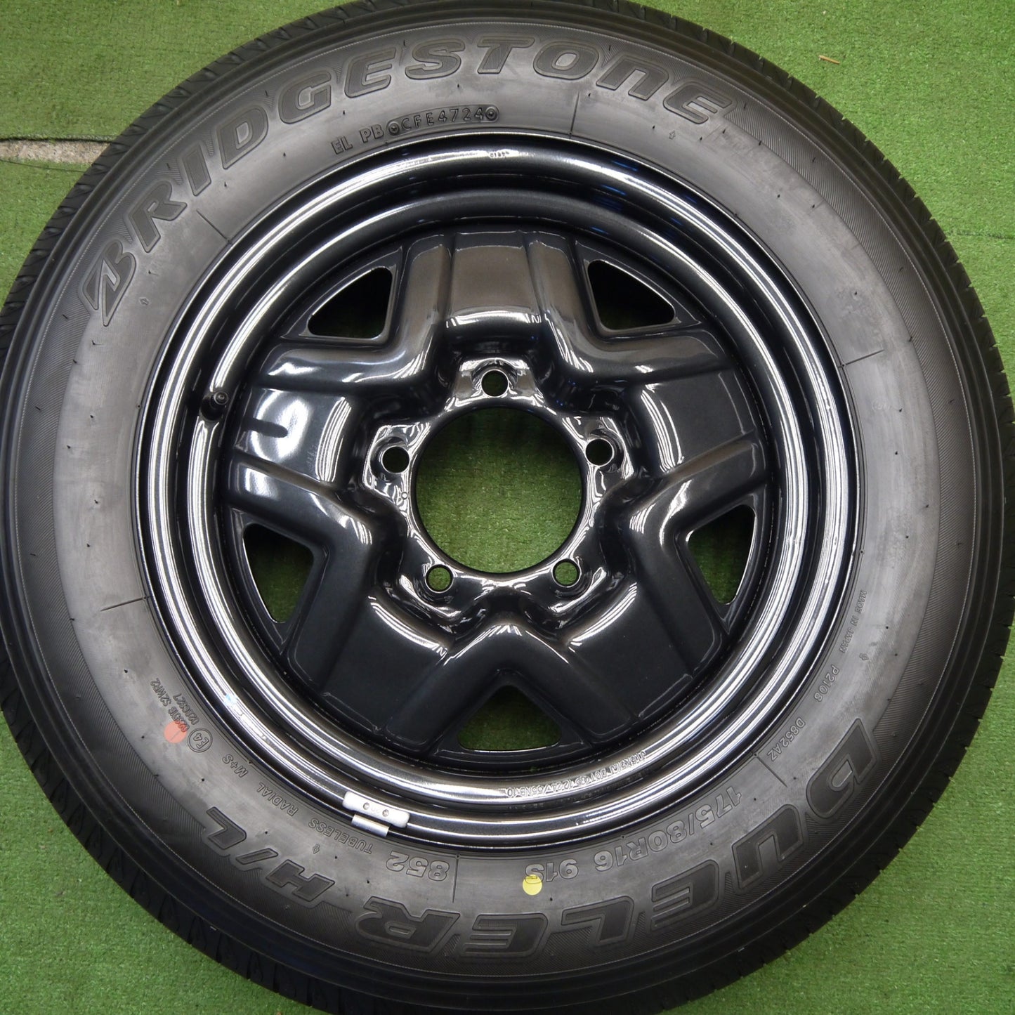 新車外し!24年★スズキ JB64 ジムニー 純正 スチール 175/80R16 ブリヂストン デューラー H/L 852 16インチ PCD139.7/5H★5041104Hノ