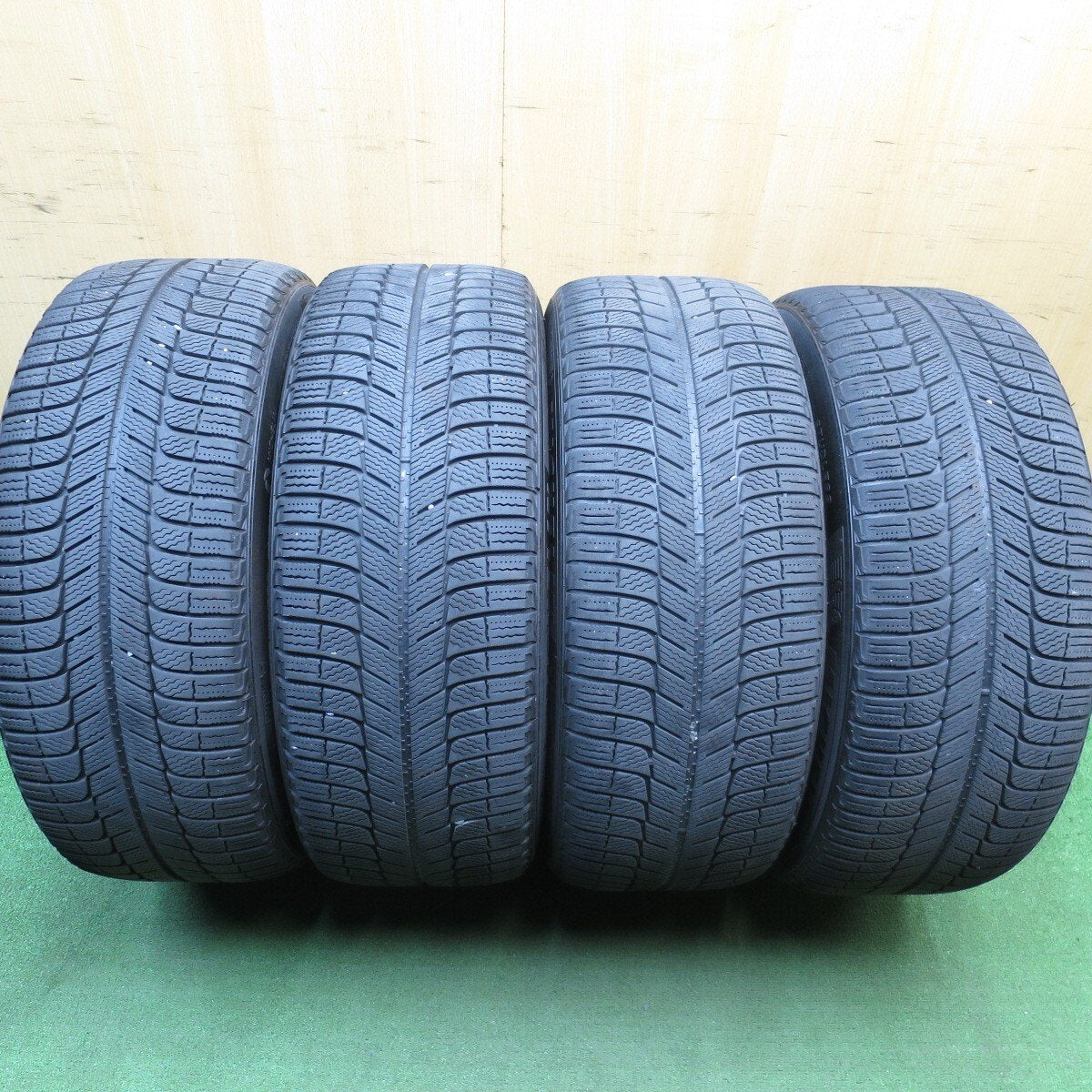 キレイ★ボルボ V60 CC 純正 235/55R17 スタッドレス ミシュラン X-ICE3+ 17インチ クロスカントリー PCD108/5H★5031116Hス