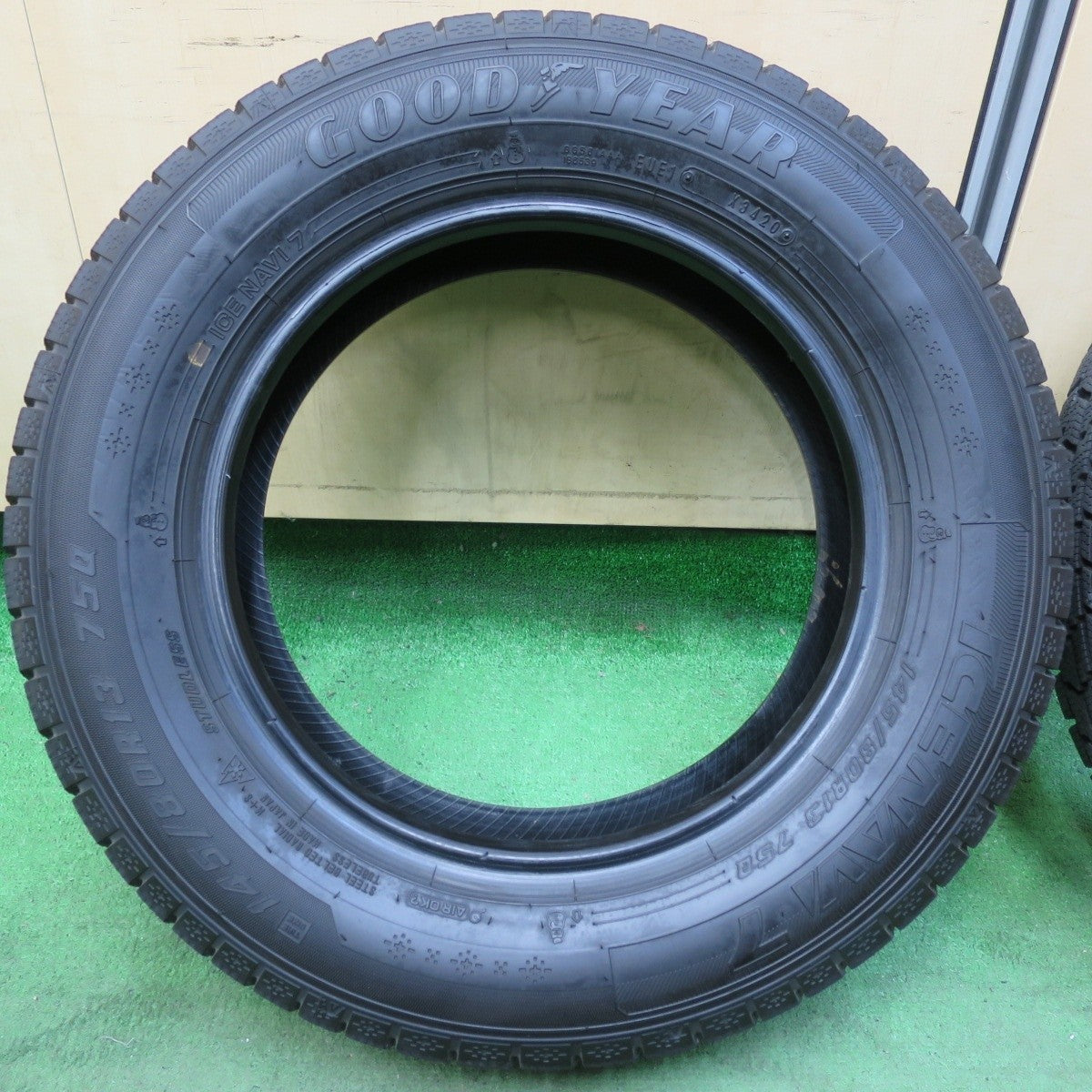 バリ溝!9分★スタッドレス 145/80R13 グッドイヤー アイスナビ7 タイヤ 13インチ タント ムーブ アルト プレオ 等★5012206イスタ