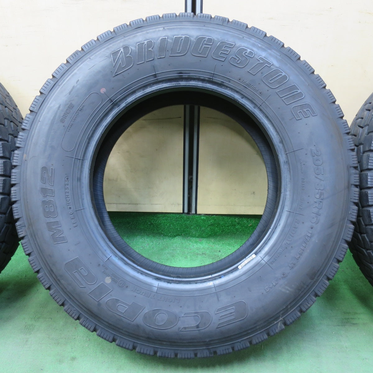 バリ溝!25年!9.5分!6本★トラック タイヤ 205/85R16 117/115N ブリヂストン エコピア M812 ミックス オールシーズン 16インチ★5101004イスタ