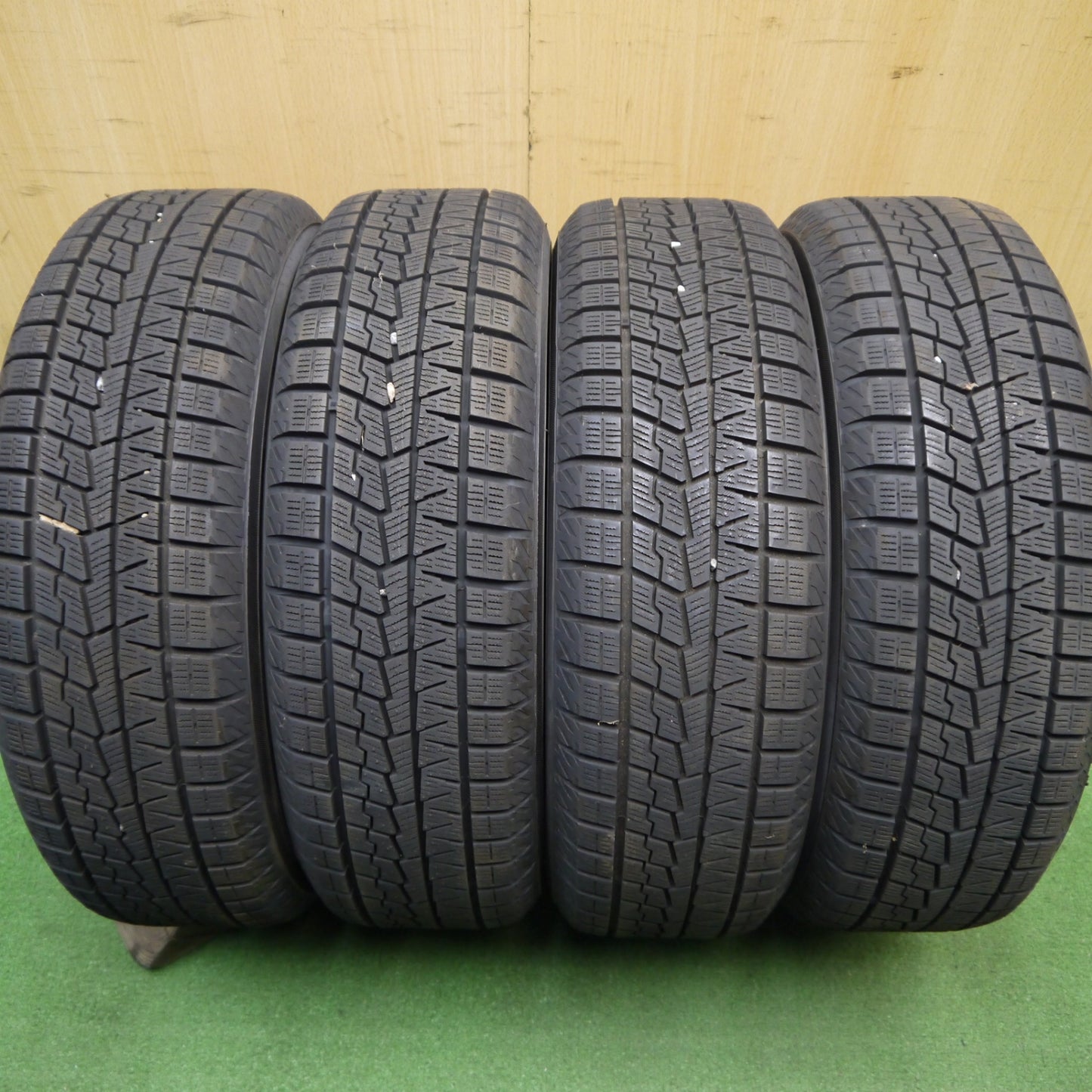バリ溝!22年!キレイ!ほぼ10分★スタッドレス 165/60R14 ヨコハマ アイスガード iG70 AZ sport AZスポーツ 14インチ 軽サイズ PCD100/4H★6040102Hス