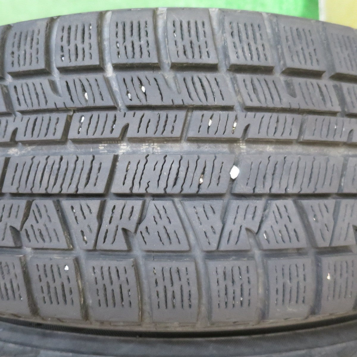 バリ溝!8.5分★シエンタ 等 185/65R15 スタッドレス ヨコハマ アイスガード iG50 プラス JOKER ジョーカー 15インチ PCD100/5H★5091302NJス