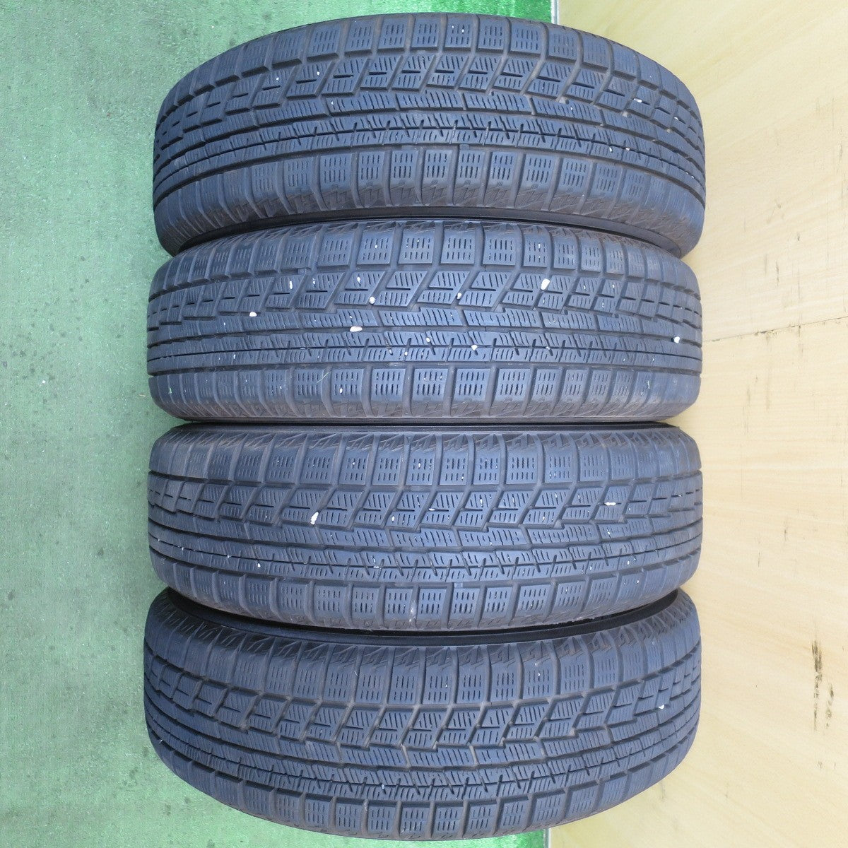 バリ溝!21年!8.5分★スタッドレス 155/65R14 ヨコハマ アイスガード iG60 ESTROSA エステローザ 14インチ PCD100/4H★5080804NJス