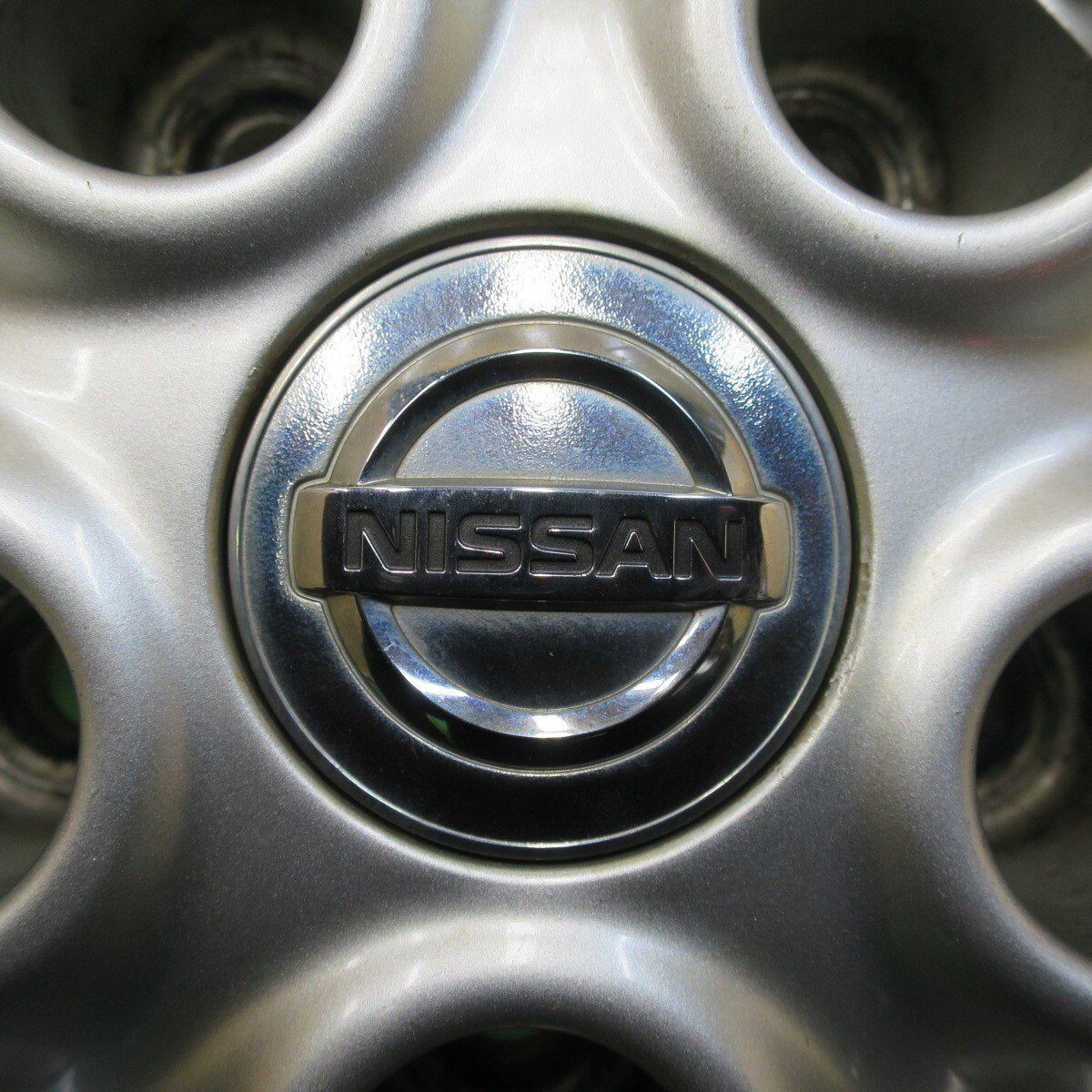 バリ溝!22年!9.5分★日産 T31 エクストレイル 純正 215/60R17 スタッドレス ハンコック ウインター アイセプト IZ2A 17インチ PCD114.3/5H★5011512イス