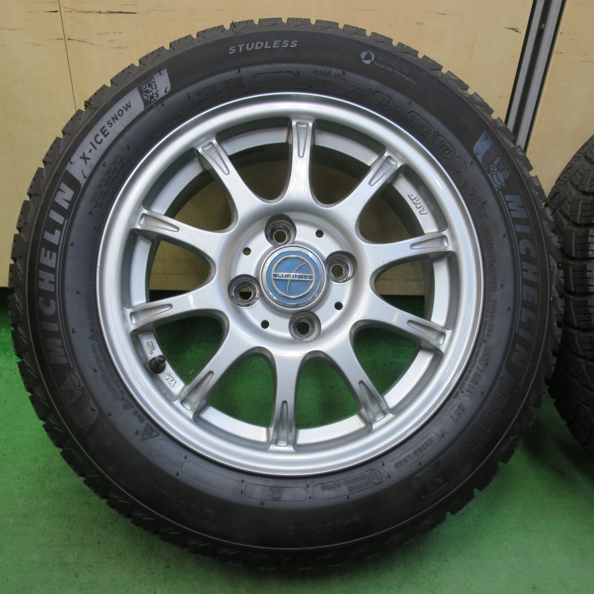 バリ溝!21年!ほぼ10分★スタッドレス 165/70R14 ミシュラン X-ICE SNOW BLUE・NESS BN/1 ブルーネス 14インチ PCD100/4H★5051205イス