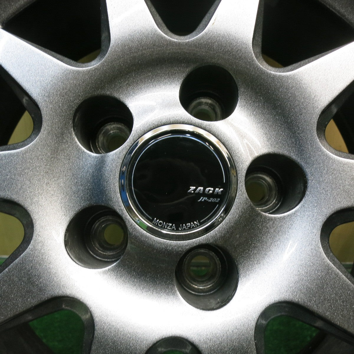 バリ溝!21年!キレイ!9.5分以上★プリウス 等 195/65R15 スタッドレス ヨコハマ アイスガード iG60 ZACK JP-202 MONZA ザック 15インチ PCD100/5H★5041502TNス