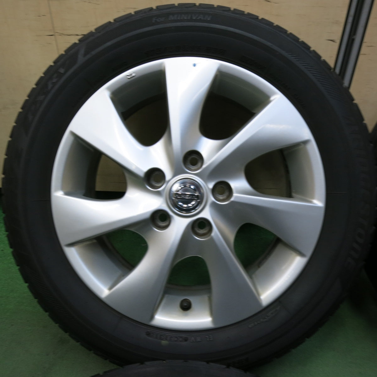 キレイ★日産 C26 セレナ 純正 195/60R16 ブリヂストン プレイズ PX-RV 16インチ PCD114.3/5H★5043015SYノ