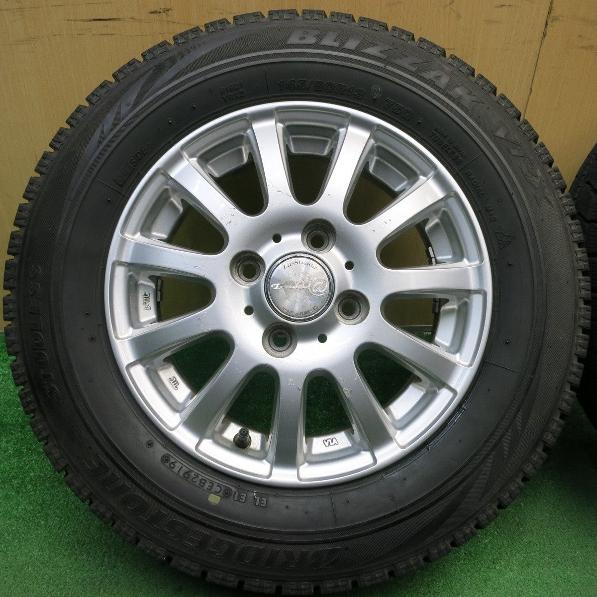 バリ溝!9分★スタッドレス 145/80R13 ブリヂストン ブリザック VRX La-Strada Tirado@ 阿部商会 13インチ PCD100/4H★5051611AKス