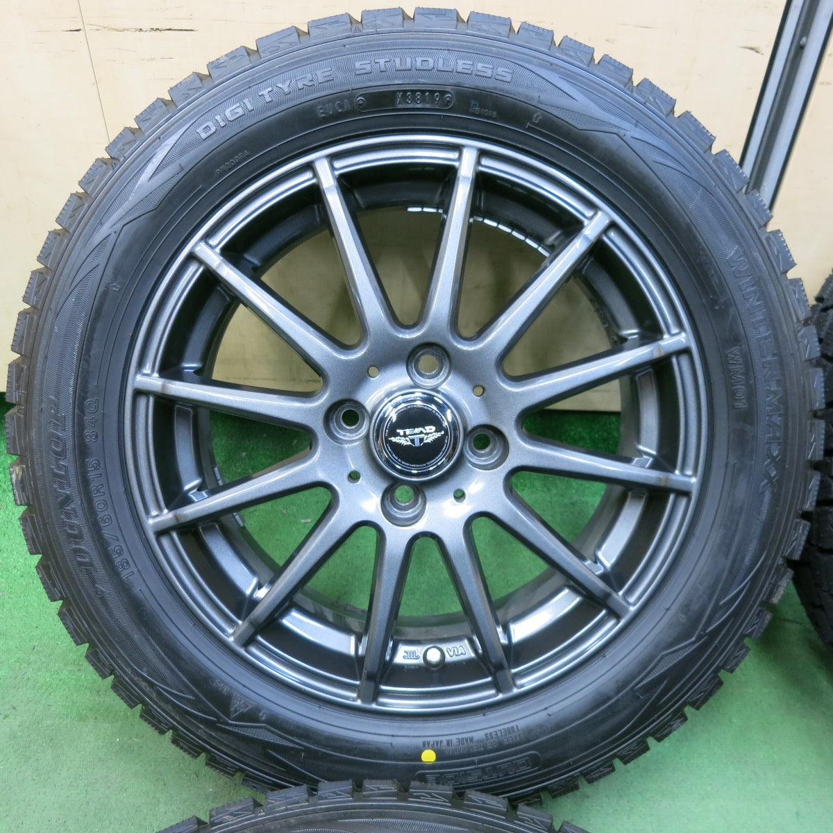 タイヤほぼ未使用!キレイ★スタッドレス 185/60R15 ダンロップ ウインターマックス WM01 TEAD テッド 15インチ PCD100/4H★5050207SYス