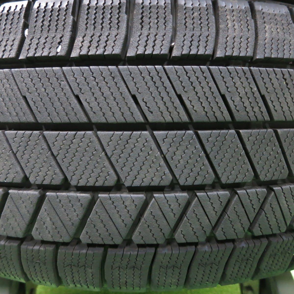 バリ溝!21年!9.5分★スタッドレス 225/60R17 ブリヂストン ブリザック VRX3 タイヤ 17インチ アルファード 等★3112006イスタ