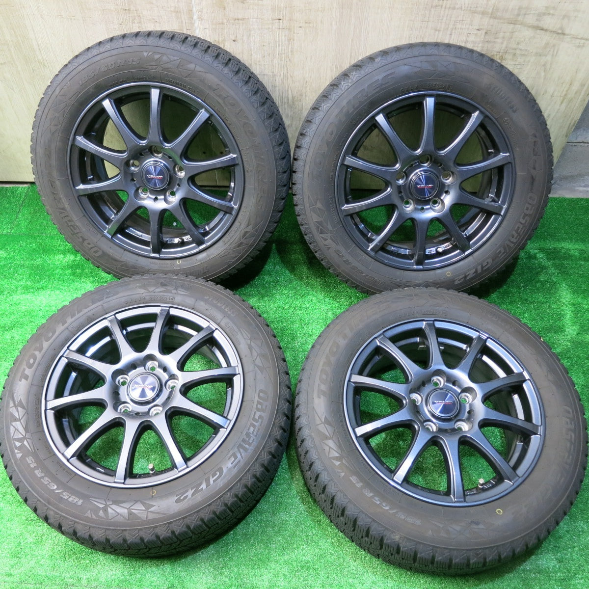 バリ溝!21年!9分★スタッドレス 185/65R15 トーヨー オブザーブ GIZ2 VELVA CHARGE ヴェルヴァ チャージ 15インチ PCD114.3/5H★5110809HAス
