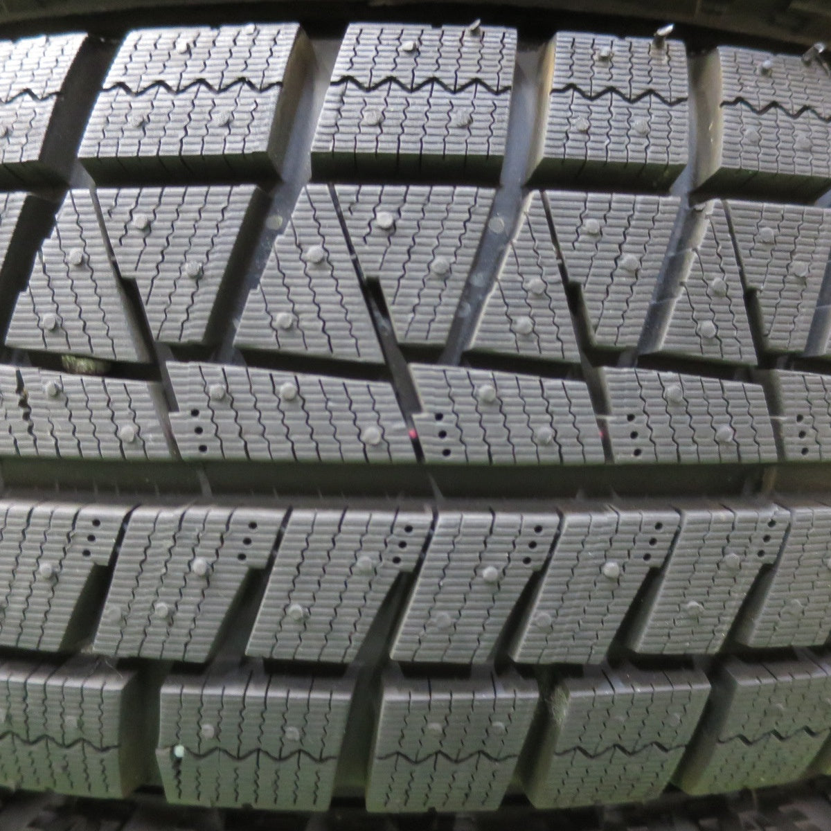 バリ溝!24年!ほぼ10分★スタッドレス 175/70R14 ブリヂストン アイスパートナー2 タイヤ 14インチ アクア フィット ヤリス シエンタ 等★5042308イスタ