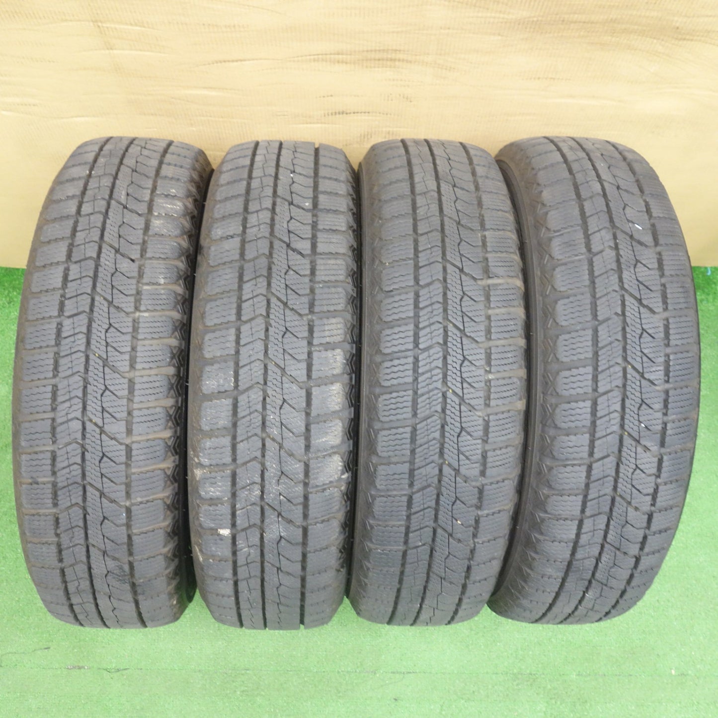 バリ溝!23年!キレイ!9.5分◎スタッドレス 155/65R14 トーヨー オブザーブ GIZ2 Exceeder エクシーダー 14インチ PCD100/4H◎6081002KTス